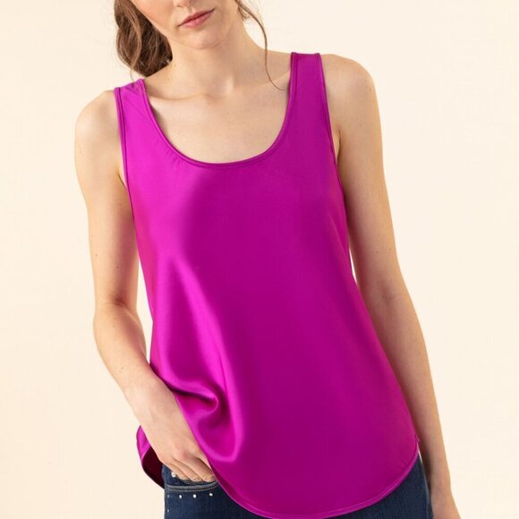 Forever 21 Tops - Like New, Silky Sleeveless Pocket Blouse